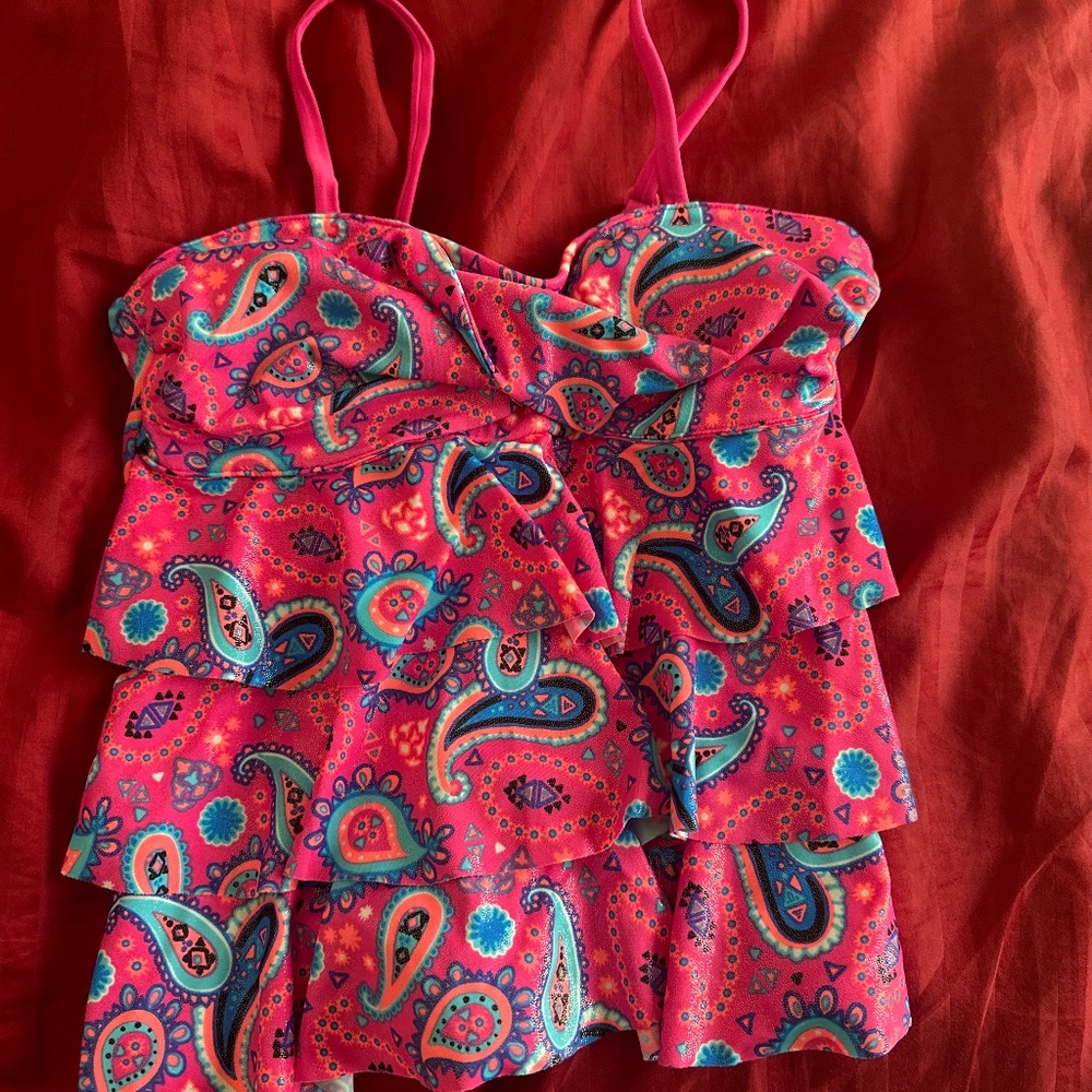 Girls’ Pink Paisley Tiered Tankini Set (Top & Bottoms)